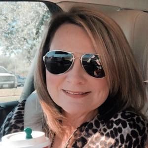 Meet your Posher, Caryle